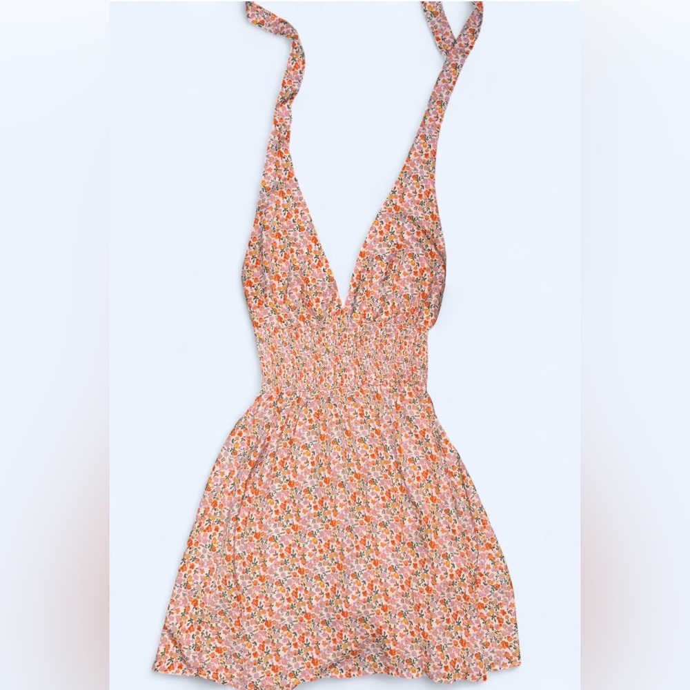 ROMWE Floral 🌼 Halter Mini Dress | Smocked Waist, Open Back, Size Small - Picture 3 of 8